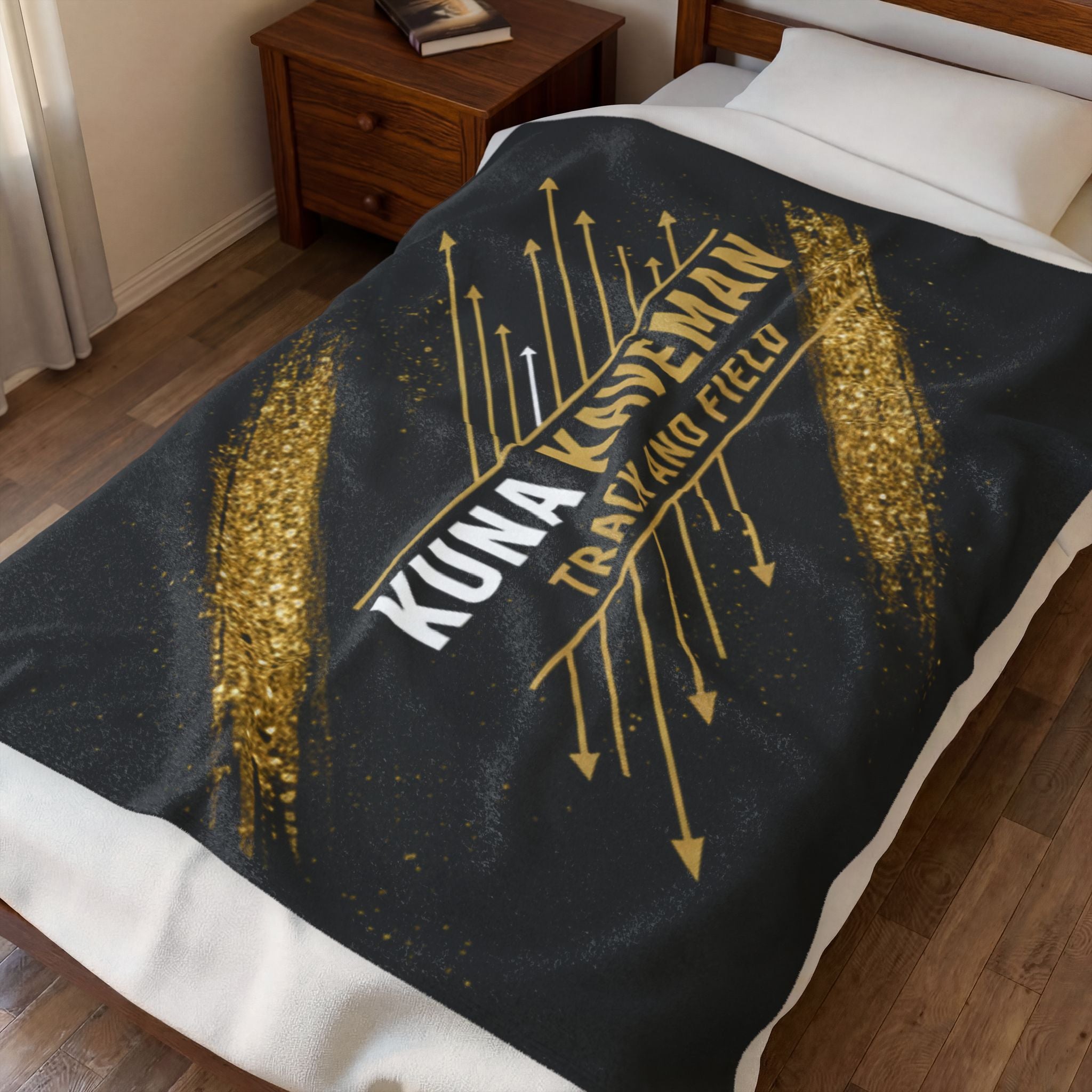Kuna Track and Field Arrows Fleece Blanket
